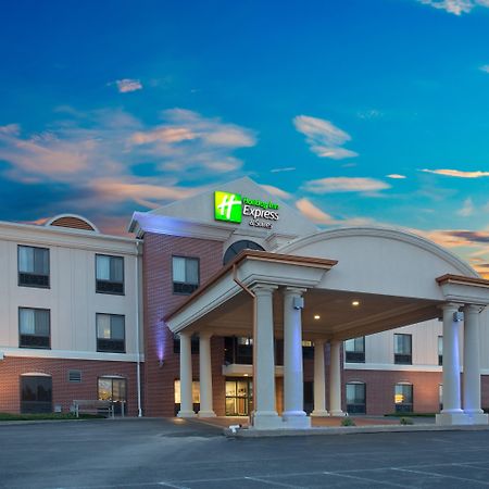 Holiday Inn Express Hotel & Suites Concordia Us 81 By Ihg Exterior photo
